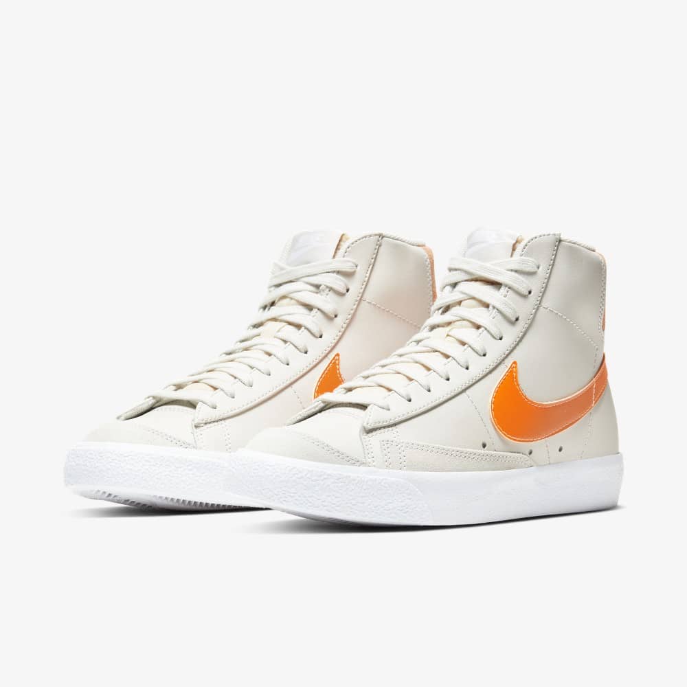 nike blazers light bone